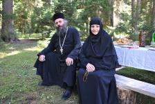 Архимандрит Андрей (Тариадиси) и его мама схимонахиня Евгения